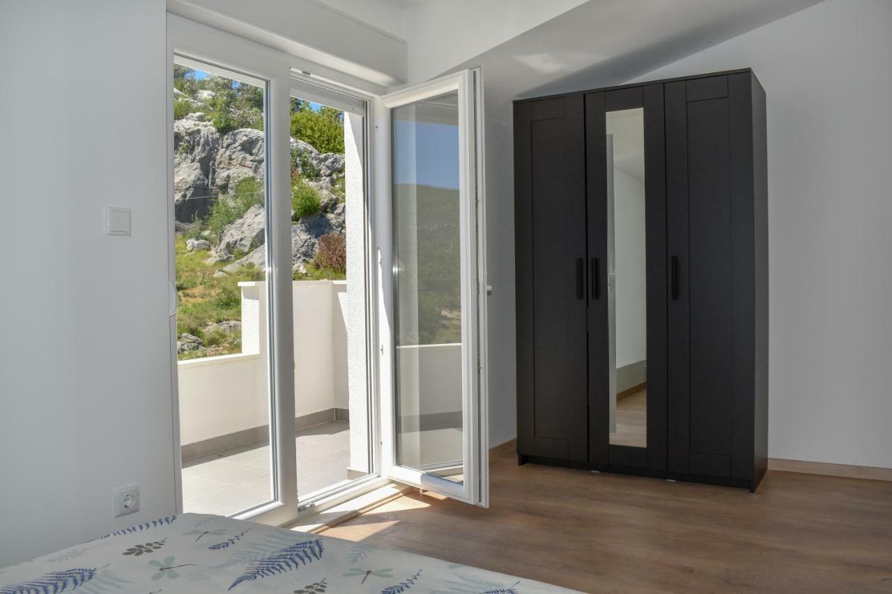 Bonaventura - Countryside Villa Near Split With Private Pool Neoric Экстерьер фото